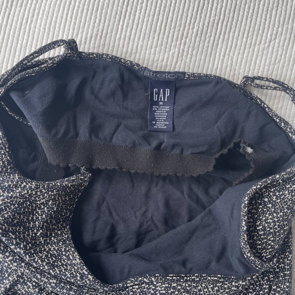 Gap Stretch Cami - Picture 2 of 3